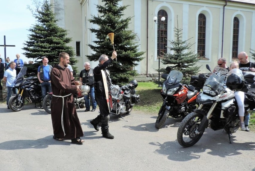 W Dąbrowie motocykliści rozpoczęli sezon [zdjęcia]