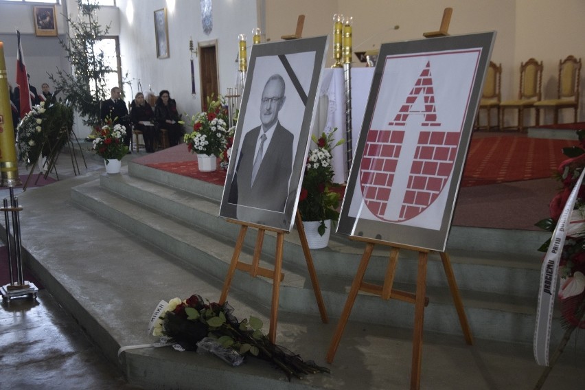 Pogrzeb Andrzeja Cieśli, burmistrza Aleksandrowa Kujawskiego [zdjęcia] 