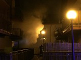 Kraków. Pożar na os. Złota Podkowa. W garażu zapalił się motocykl [ZDJĘCIA, WIDEO]