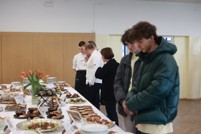 Konkurs jest organizowany we współpracy z szefami kuchni krakowskich restauracji i cukierni