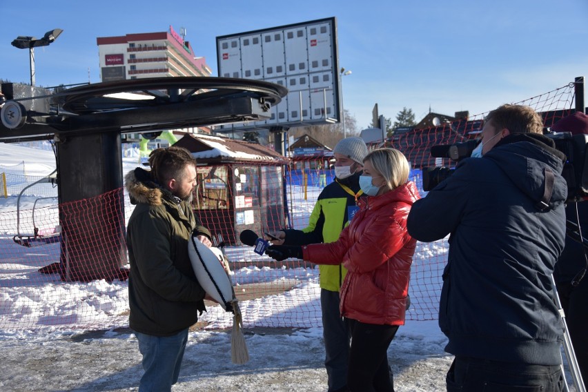 Zakopane. Prezydent Andrzej Duda nie spotkał się z góralskimi przedsiębiorcami. Wolał jeździć na nartach...