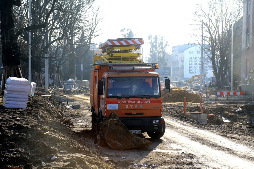 Hubska: Tak wygląda porzucona ulica w centrum. Co dalej? (ZDJĘCIA)