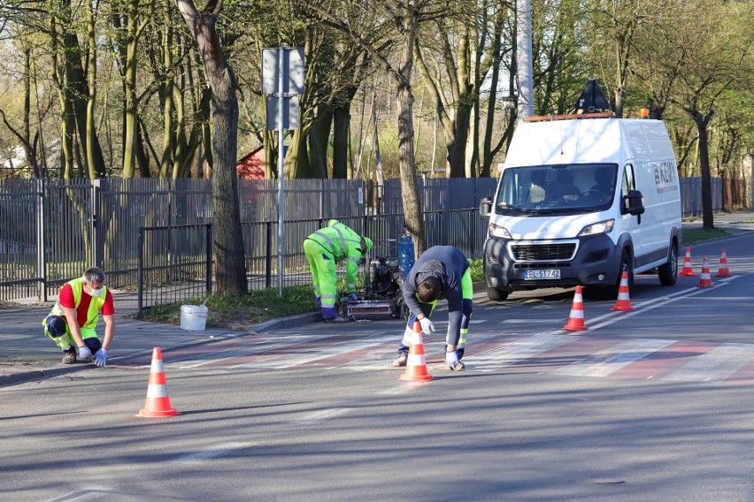 W mieście ruszyła akcja odmalowywania pasów. Na drogach spokój, warunki wymarzone