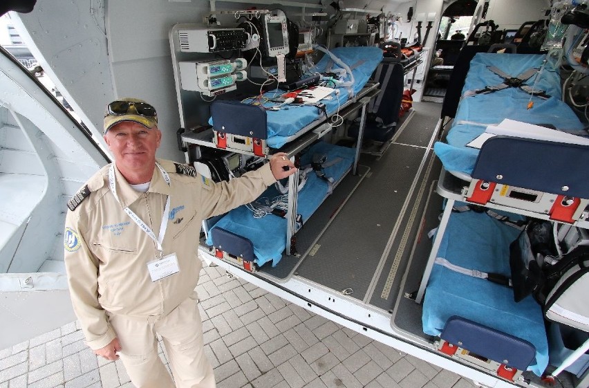 Szpital w śmigłowcu Mi-8 można urządzić dosłownie w pół...