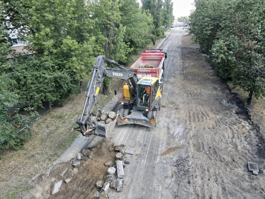 Ul. Traktorowa remontowana jest od ronda przy ul. Rojnej do...