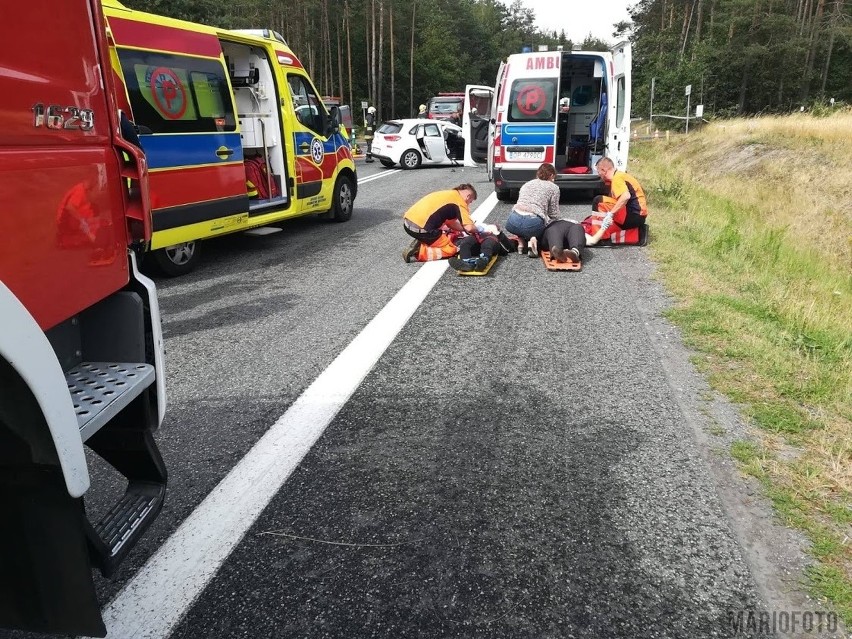 Wypadek na obwodnicy Osowca. Jedna osoba nie żyje, 5...