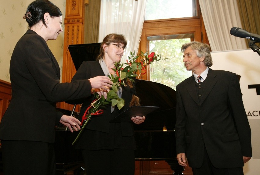 W Gliwicach przyznano marszałkowskie nagrody za wydarzenie muzealne 2012 roku [ZDJĘCIA]