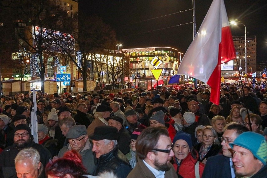 "Dziś sędziowie - jutro Ty". Protest w obronie sądów i sędziów w Szczecinie (18.12.2019 r.) [WIDEO, ZDJĘCIA]