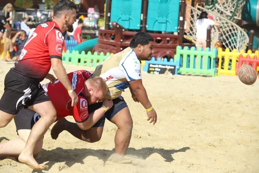 Rugby plażowe. Fajne widowisko i wielkie emocje  [GALERIA ZDJĘĆ]