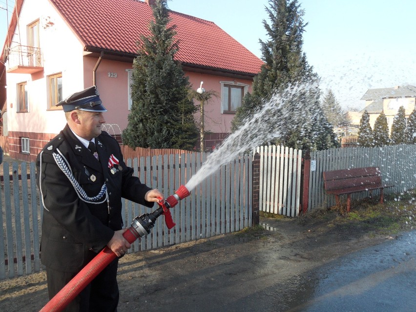 W Kuźnicy Grodziskiej woda  wreszcie płynie