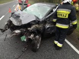 Wypadek w Przyłubiu na DK 10 pomiędzy Toruniem a Bydgoszczą. Zderzenie trzech samochodów. Utrudnienia - ruch wahadłowy!
