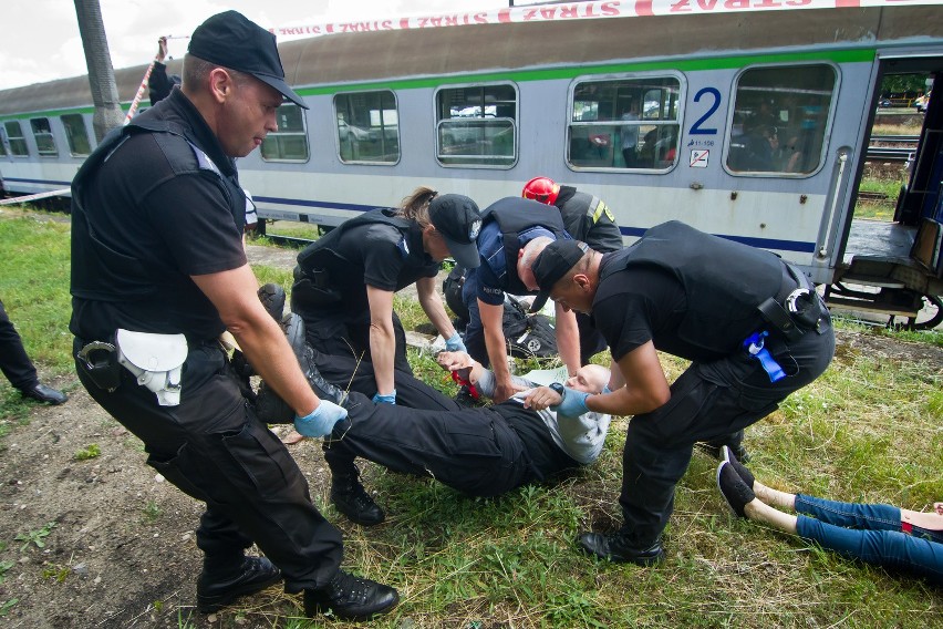 Antyterroryści odbili pociąg z rąk szaleńca