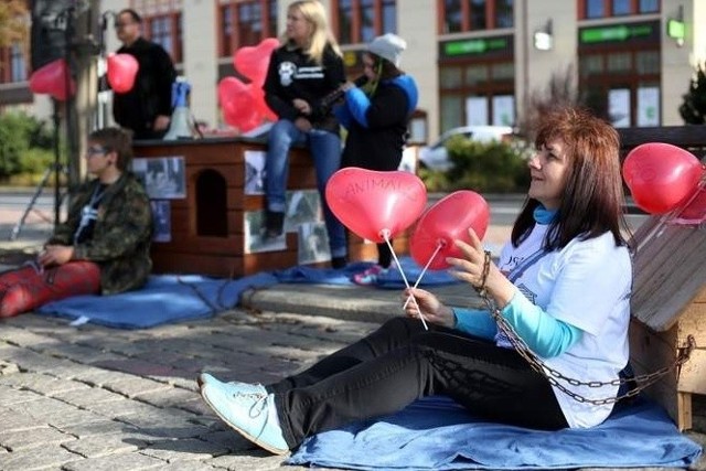 Akcja "Zerwijmy łańcuchy" w Słupsku.