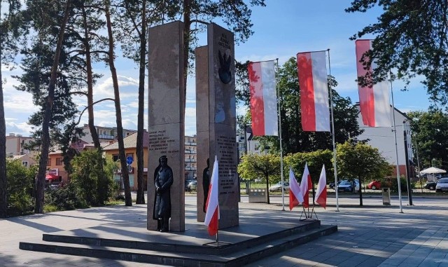 Obchody 41. rocznicy wprowadzenia stanu wojennego odbęda się pod Pomnikiem Niepodległości.