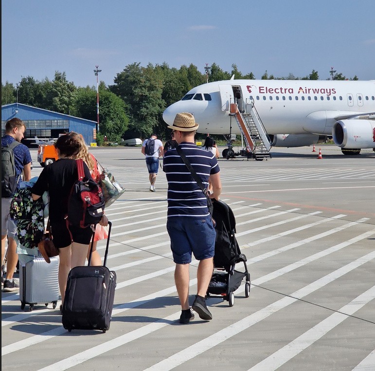 Port lotniczy w Łodzi. Dokąd polecieć na majówkę, a potem na wakacje? Pierwsze loty czarterowe już w kwietniu 
