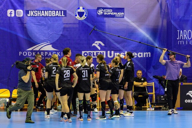 Handball JKS Jarosław przegrał z Galiczanką Lwów.