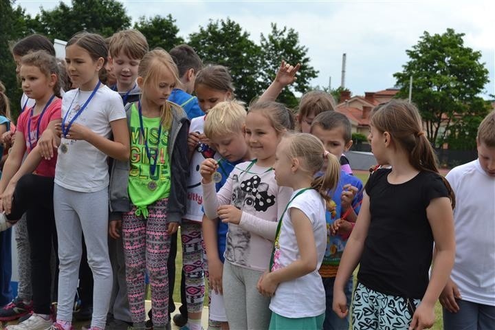 Uczniowie częstochowskich szkół podstawowych tłumnie...