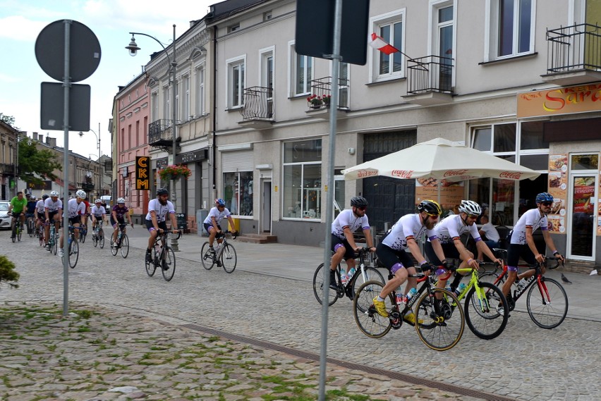 Onkolodzy z całej Europy przejechali na rowerach przez Kielce