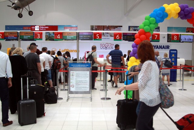 Straż Graniczna zapewnia, że pasażerowie PLL nie odczują zmian na lotnisku
