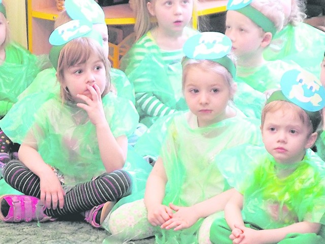W tym roku w Koszalinie w przedszkolach znajdą się miejsca dla wszystkich chętnych maluchów. Na zdjęciu dzieci z Przedszkola nr 21 podczas Dnia Ziemi