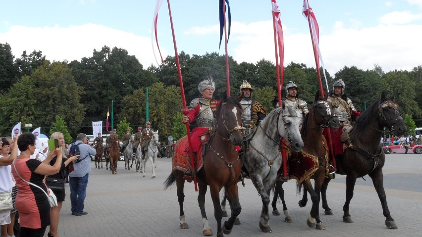 Wojewódzkie obchody Święta Wojska Polskiego w Tychach