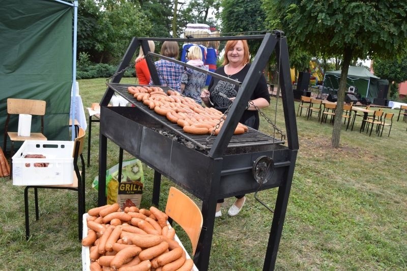 W Piotrkowie Kujawskim już się szykują do święta plonów. Będą w parafialnym ogrodzie. Przypominamy dożynki z ubiegłego roku