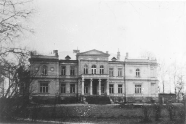 Park Dojlidzki z okresu międzywojennego. Fotografia pochodzi ze zbiorów Muzeum Historycznego w Białymstoku.