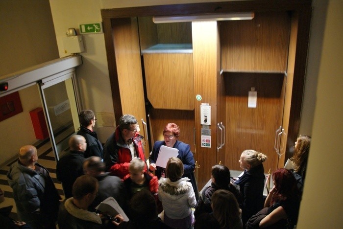 Tak wygląda winda paciorkowa w Urzędzie Wojewódzkim w...