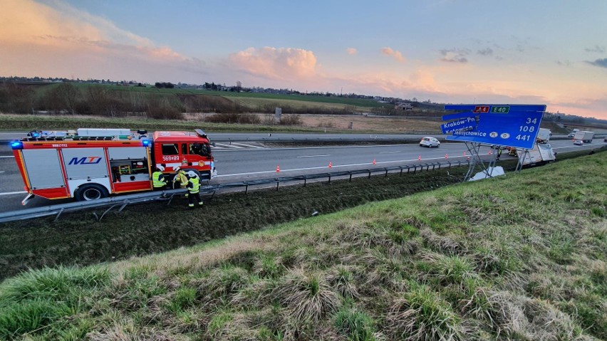 W środowe (7 kwietnia) popołudnie na autostradowej obwodnicy...