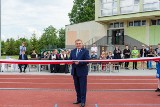 Otwarcie boiska przy II LO. Tadeusz Truskolaski odwiedził starą szkołę (zdjęcia)