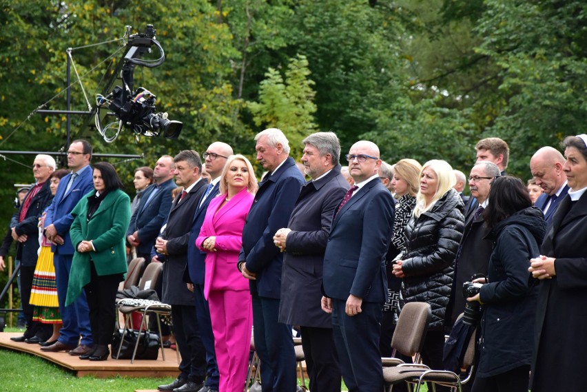 Msza dziękczynna za beatyfikację kardynała Stefana Wyszyńskiego w Komańczy [ZDJĘCIA]