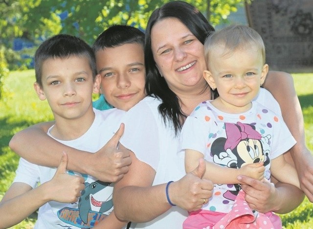 Pani Katarzyna Molenda jest mamą fantastycznych dzieci: 13 - letniego Kuby, 9 - letniego  Kacpra oraz 2 - letniej  Mai.