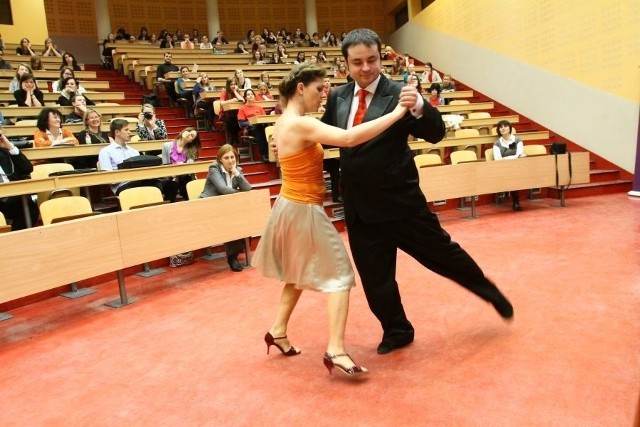 W Łodzi tango tańczy się nawet na uniwersytecie