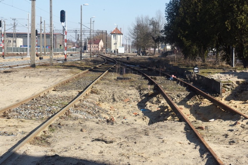 Trwa modernizacja linii kolejowej Czerwieńsk Sulechów...