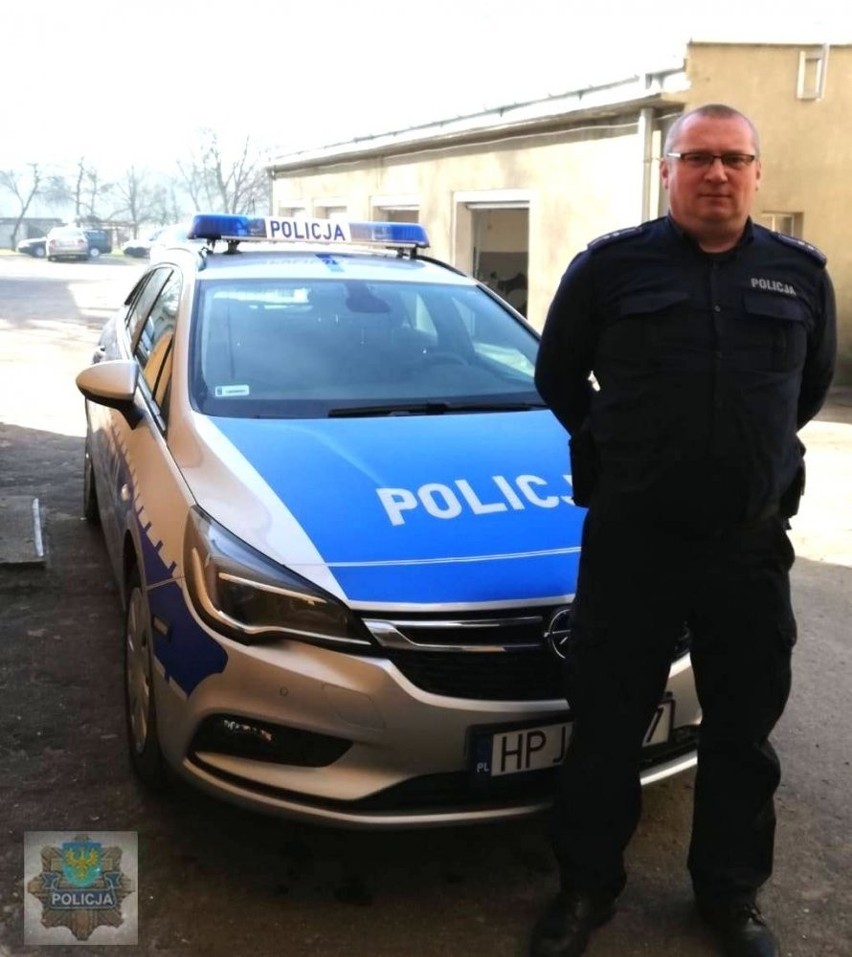 Policjanci bez chwili wahania weszli do środka i...