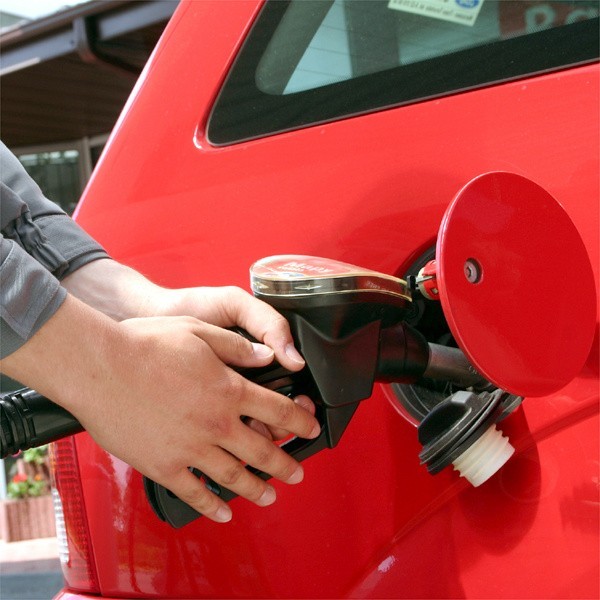 Według serwisu branżowego e-petrol.pl w najbliższym czasie nie należy się spodziewać znaczących podwyżek na stacjach paliw.