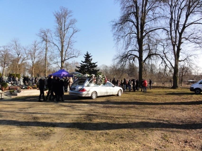 Pogrzeb Michałka odbył się 17 lutego na cmentarzu w Sławnie.