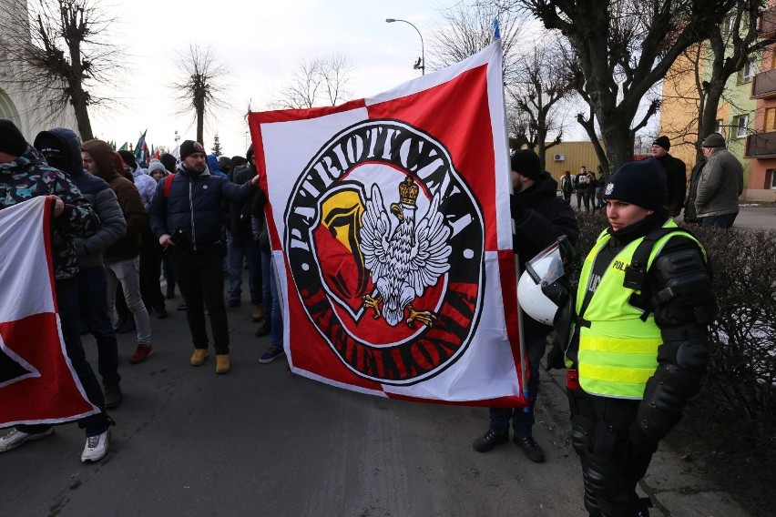 III Marsz Pamięci Żołnierzy Wyklętych w Hajnówce 2018. Policja użyła siły (zdjęcia, wideo)