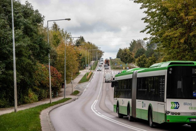 Ulica Raginisa to droga wojewódzka 676 prowadząca do Supraśla