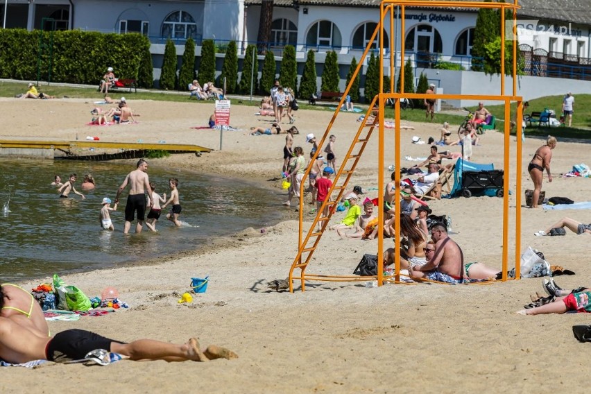 Kąpielisko "Głębokie" w Szczecinie odpycha bałaganem. Dlaczego nikt tu nie sprząta? ZDJĘCIA