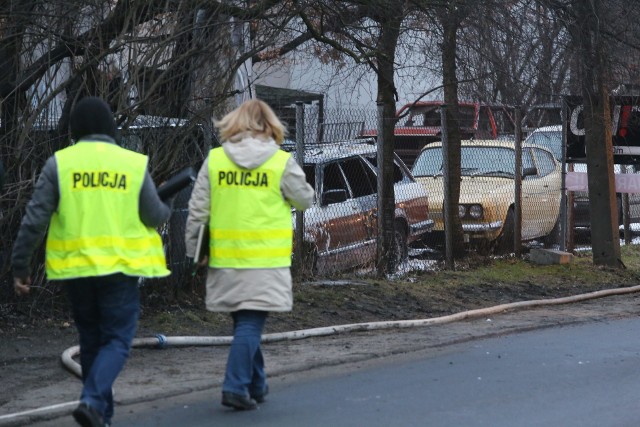 We wtorek, o godzinie 16.08, do Komendy Miejskiej Państwowej Straży Pożarnej w Katowicach dotarło zgłoszenie o pożarze warsztatu samochodowego przy ul. Armii Krajowej