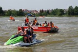 Maków Maz.: Bezpieczne wakacje z makowską policją i strażą pożarną dla dzieci i młodzieży nad zalewem