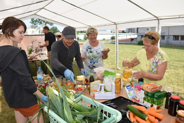 Kulinarny Piknik Międzypokoleniowy pod hasłem „Gotuj międzypokoleniowo - jedz i żyj zdrowo!” w Golubiu-Dobrzyniu