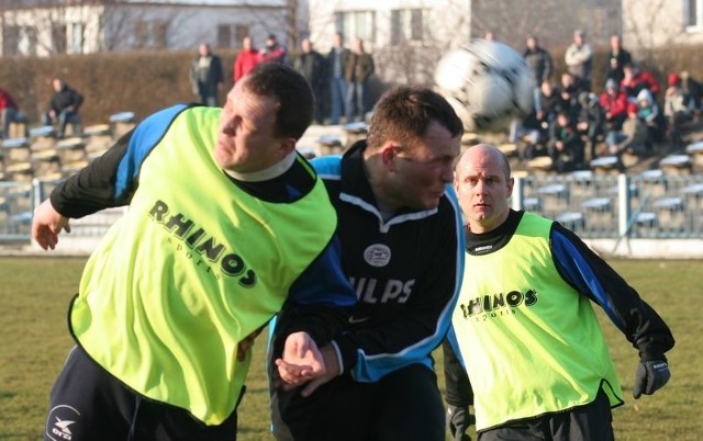 Piłkarze Gryfa 95 grają w Koszalinie, Jantar/Euro-Industry wystąpi w Jezierzycach.
