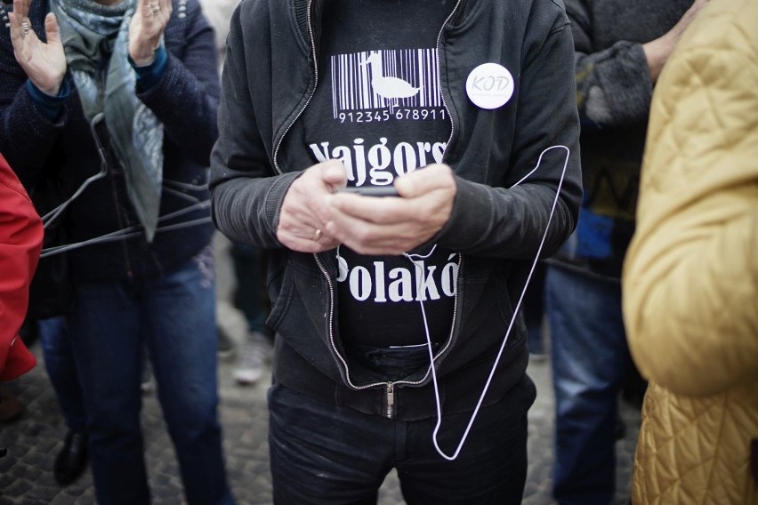 Manifestacja na placu Mickiewicza: "Stop dla zakazu aborcji....