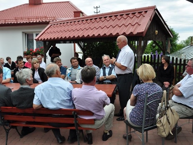 W czasie spotkania w Milczanach burmistrz Borowski złożył mieszkańcom wiele obietnic.