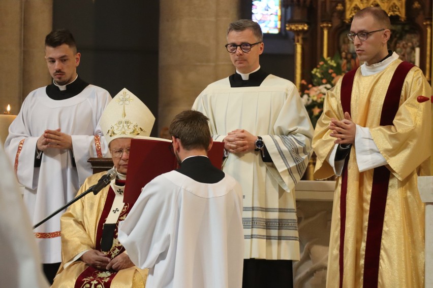 Czterech kleryków przyjęło święcenia kapłańskie