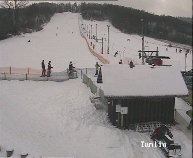 W Tumlinie, jak we wszystkich świętokrzyskich ośrodkach panują super warunki dla narciarzy.