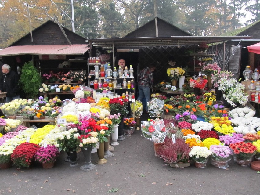 We Wrocławiu trwają przygotowania do Wszystkich Świętych