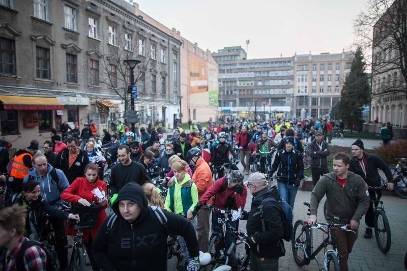 Cykliści przejechali 16 km. Masa Krytyczna na ulicach Łodzi